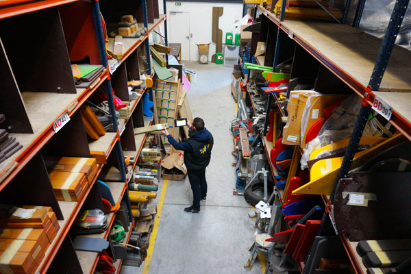 Référencement d'une pièce détachée pour une aire de jeux dans le stock Récré'Action
